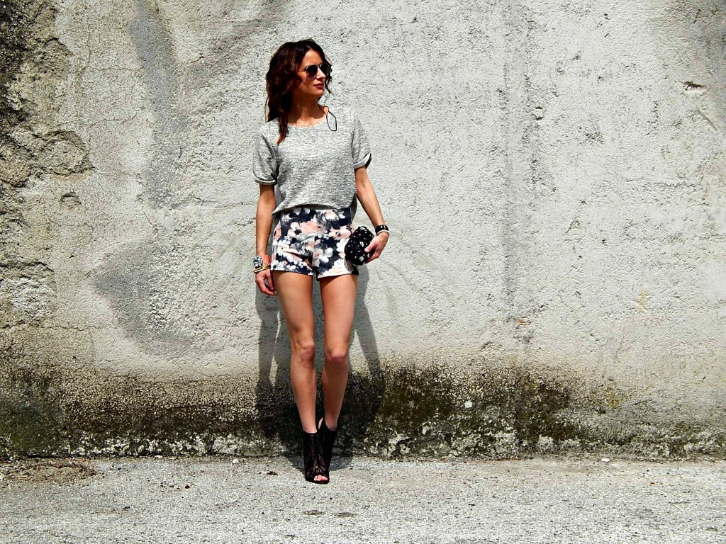 Hot pants